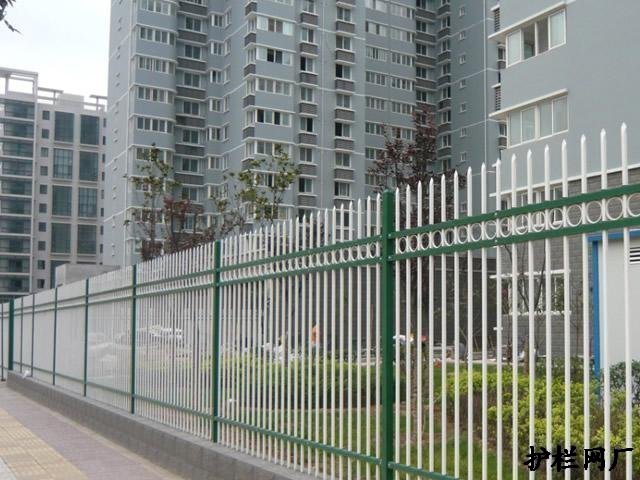 幼儿园围墙护栏为什么以绿色为主