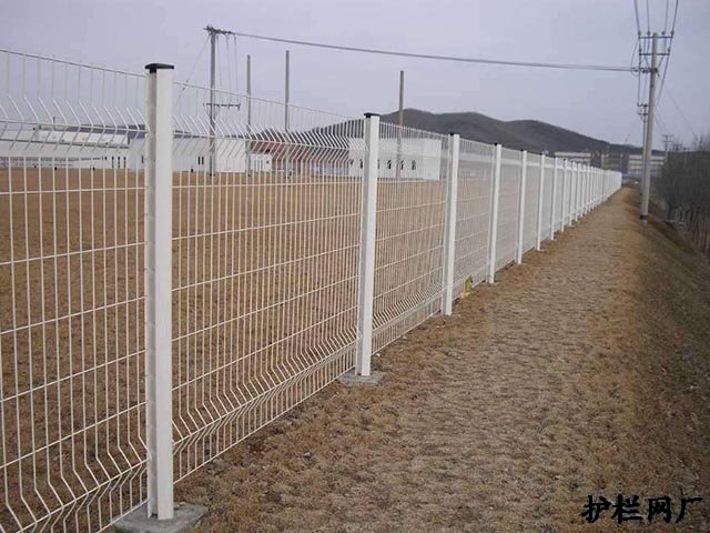 浸塑围栏安装施工