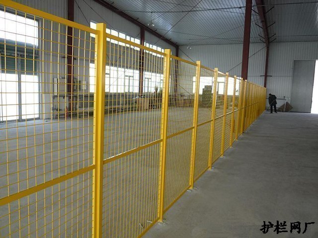仓储围栏网采用什么样的工艺进行工生产?